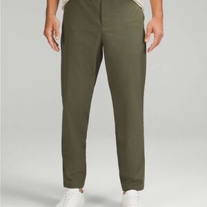 lululemon athletica Men's new venture trouser